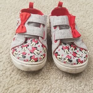 Toddler Girls size 9 Minnie Mouse Shoes